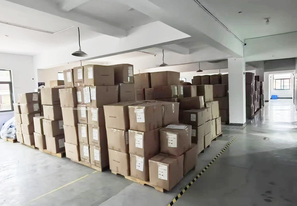 Các nhà sản xuất trang phục có thể chuẩn bị như thế nào cho nhu cầu theo mùa?